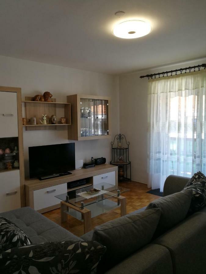 Apartment Koruna 1 Пула Экстерьер фото